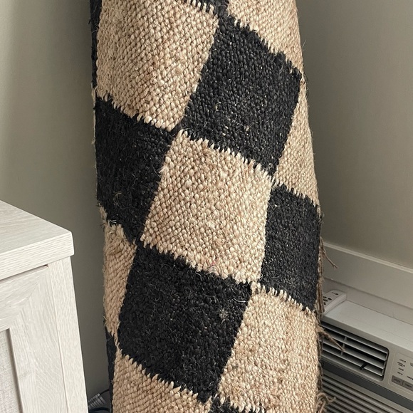 Handmade Black Jute Checkered Rug - 6x9 - Picture 3 of 3